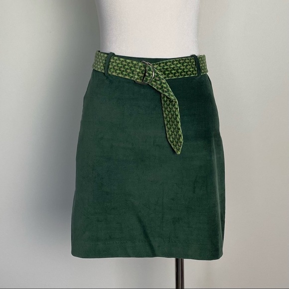 Zara Dresses & Skirts - Zara hunter green velvet skirt
